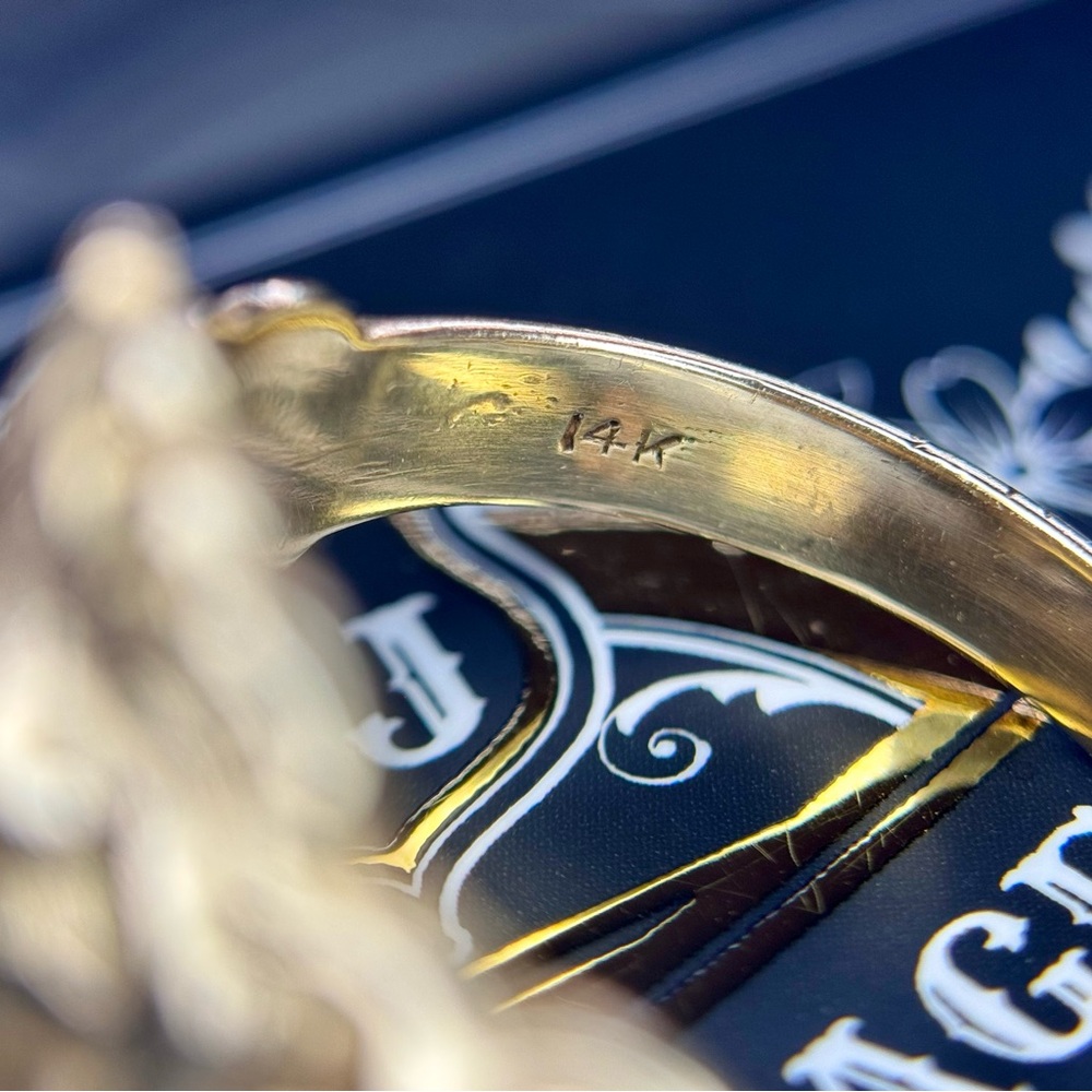 Antique Victorian Lion Ring featuring a Old European Cut Diamond 14k Yellow Gold - Picture 8 of 16